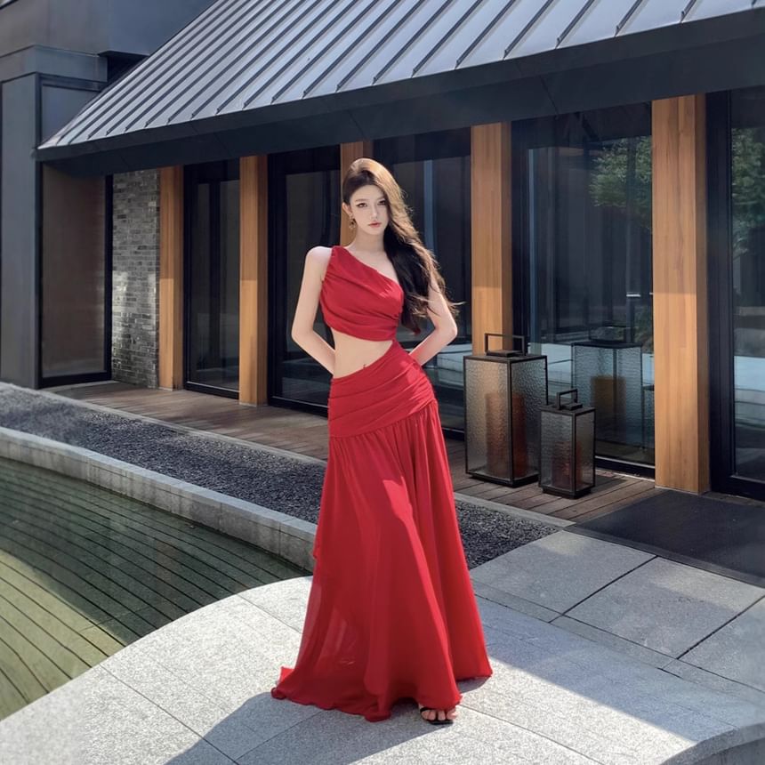 One Ruched A-Line Maxi Dress Plain Sleeveless Shoulder