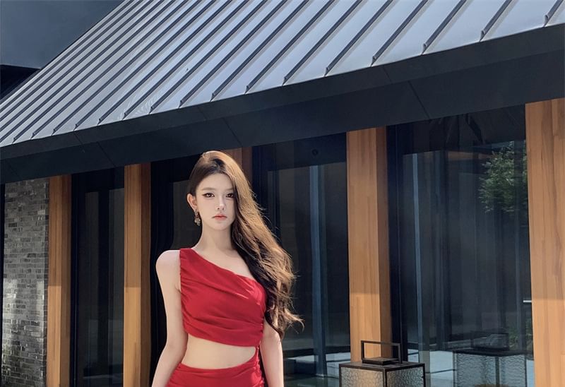 One Ruched A-Line Maxi Dress Plain Sleeveless Shoulder