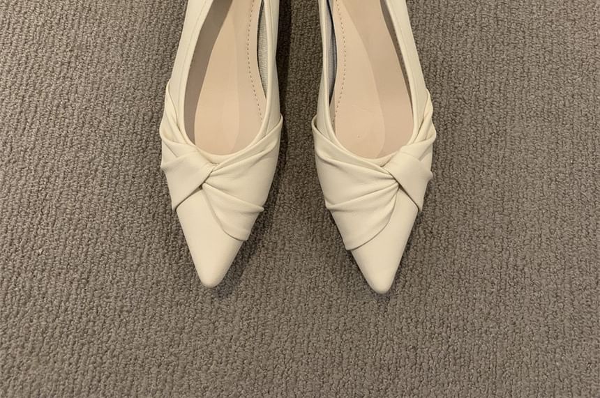Pointed Chunky Toe Heel Twisted Leather Faux Pumps Plain