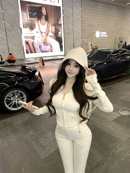 High Crop Zip Waist Flared Sweatpants / Plain Hoodie