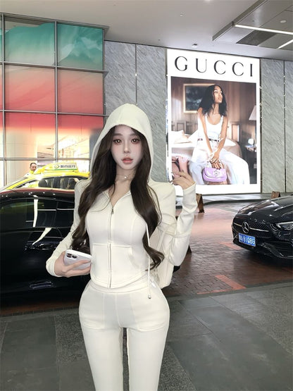 High Crop Zip Waist Flared Sweatpants / Plain Hoodie