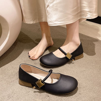 Mary Shoes Plain Jane Faux Chunky Leather Heel