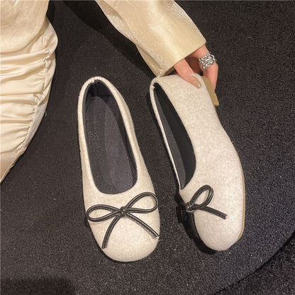 Accent Toe Bow Round Flats