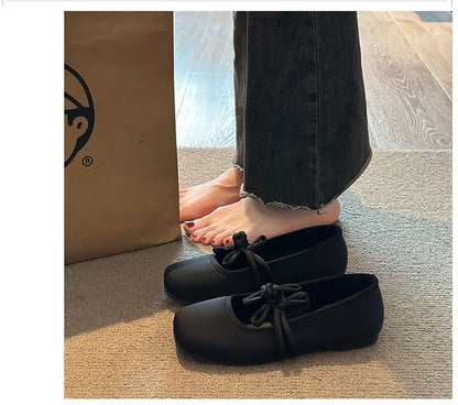 Mary Frog Buttoned Toe Jane Flats Square Plain