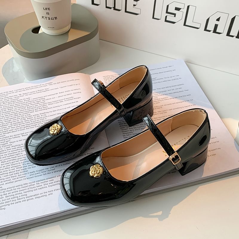 Heel Patent Leather Flower Mary Jane Chunky Pumps Accent