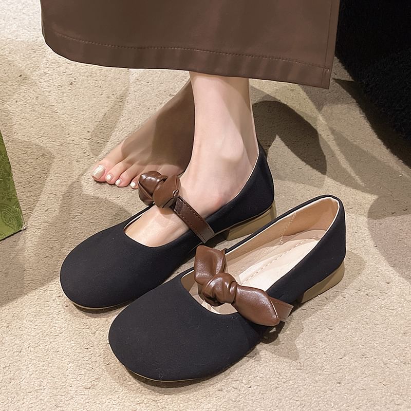 Mary Tone Jane Two Bow Shoes Accent