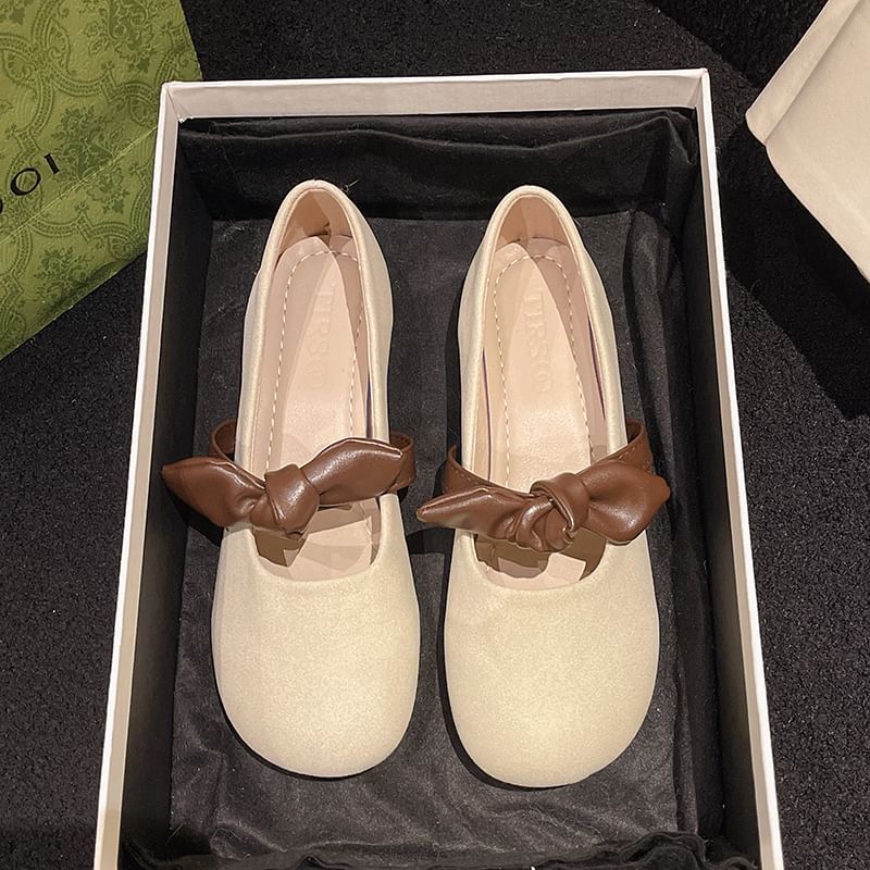 Mary Tone Jane Two Bow Shoes Accent