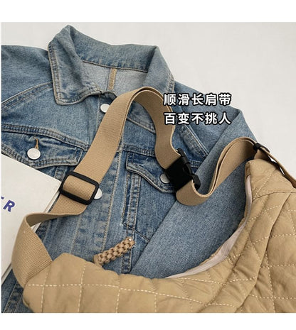 Plain Nylon Zip Crossbody Bag Quilted