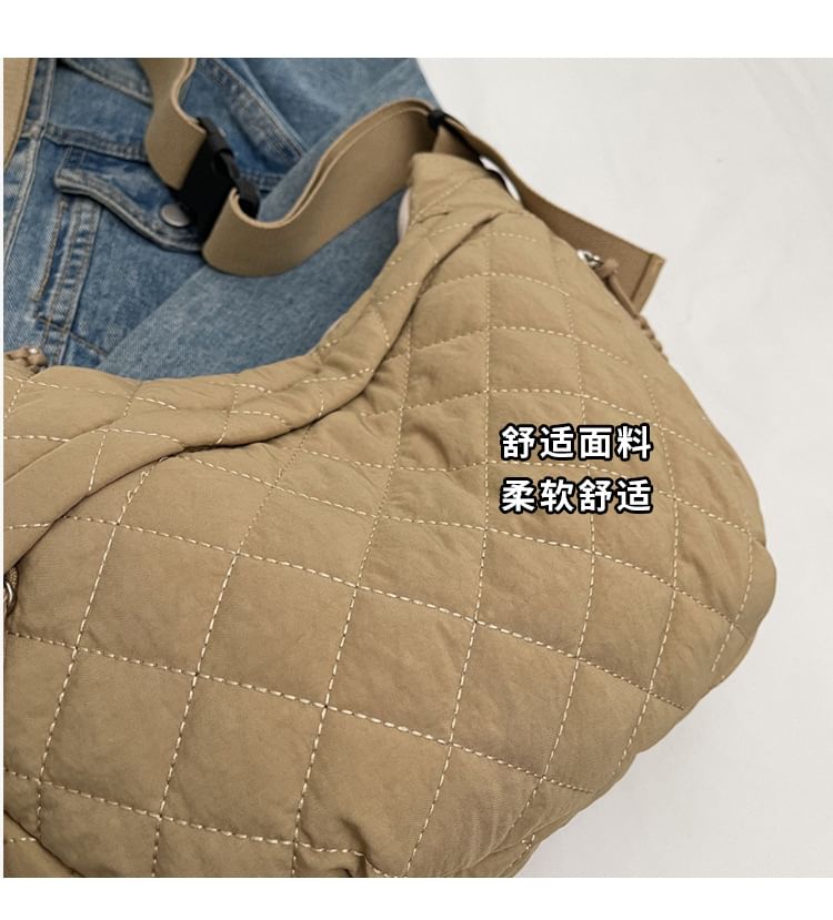 Plain Nylon Zip Crossbody Bag Quilted