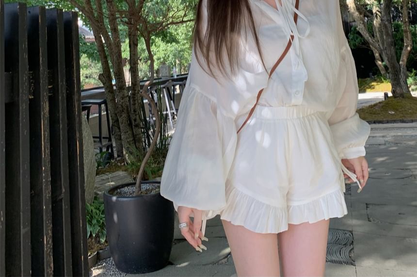 Plain / Puff-Sleeve Shorts Ruffle High Shirt Lace-Up Waist