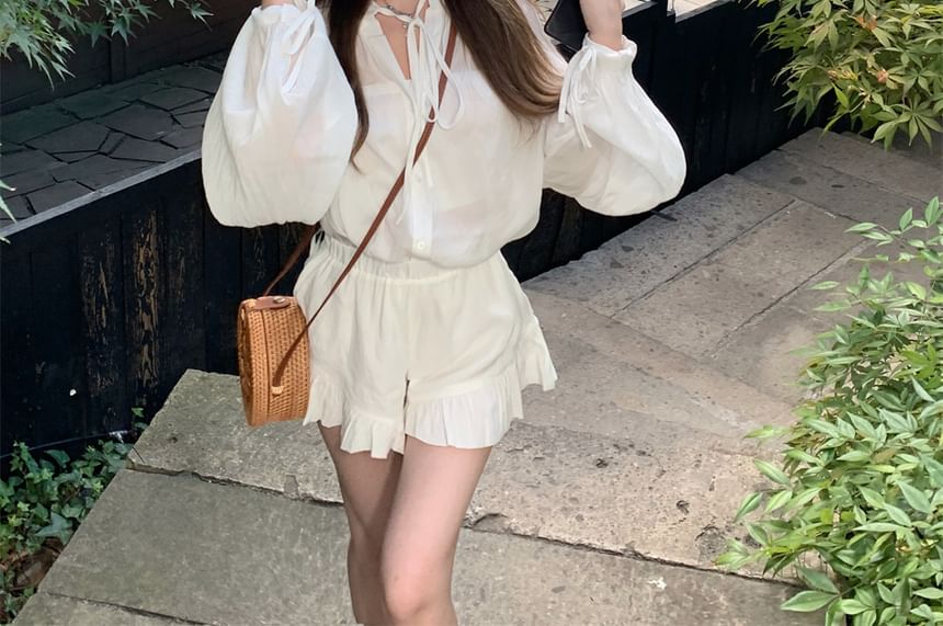 Plain / Puff-Sleeve Shorts Ruffle High Shirt Lace-Up Waist