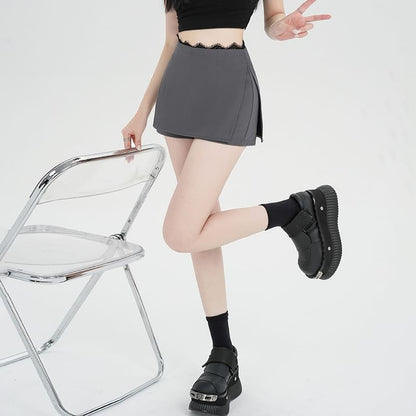Lace High Slit Skort Waist Trim