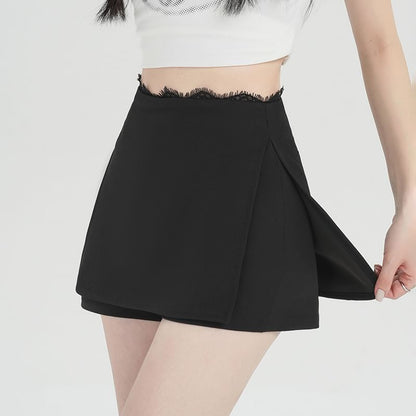 Lace High Slit Skort Waist Trim