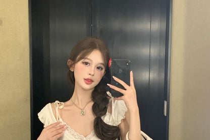 Cap-Sleeve Top Trim Neck / V-Neck Plain Cropped Cami Scoop Tee Ruffle Lace