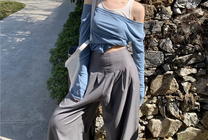 Cold-Shoulder Tone Two T-Shirt Two-Piece Mock Long-Sleeve