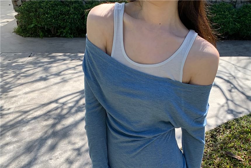 Cold-Shoulder Tone Two T-Shirt Two-Piece Mock Long-Sleeve