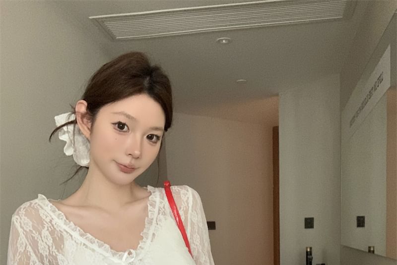 V-Neck Lace Sleeve Floral Top Crop See-Through Long