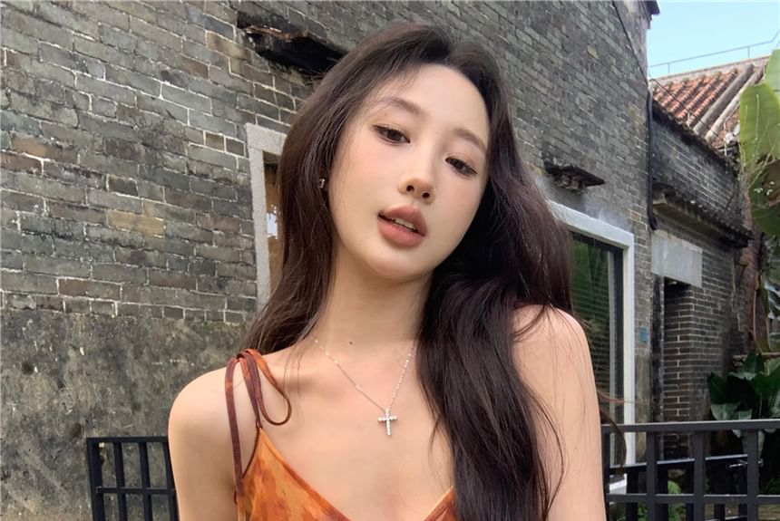 Shoulder Top Tie Asymmetrical Dye Camisole