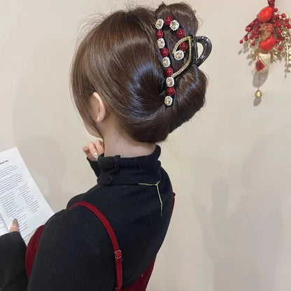 Rhinestone Heart Hair Claw Bead