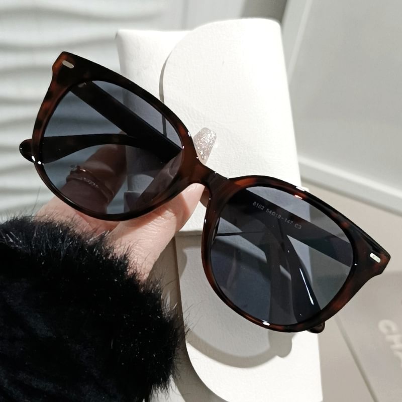 Frame Square Sunglasses Oversized