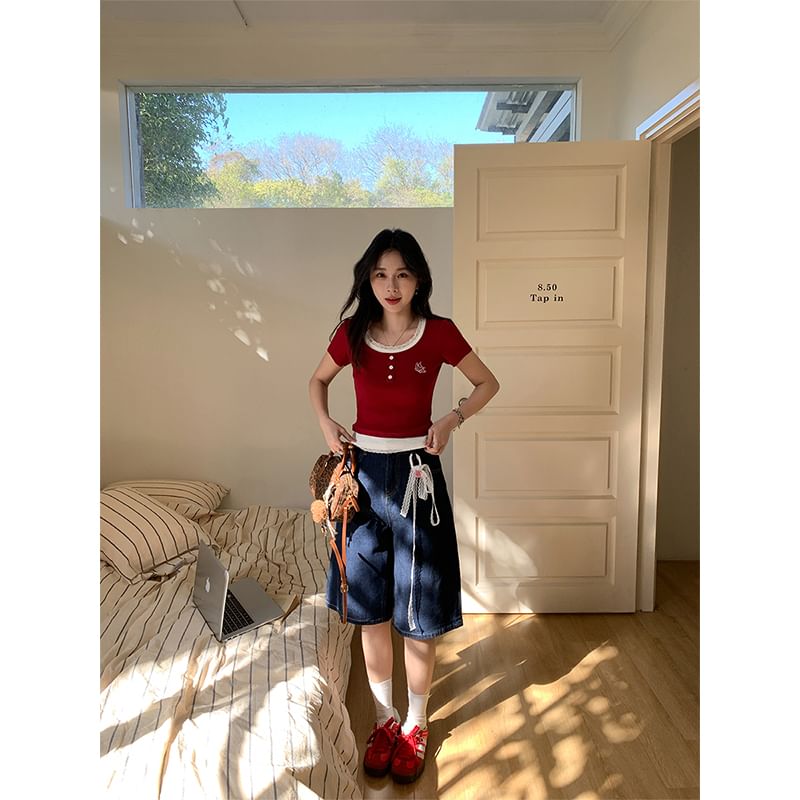 Neck Crop Top Short-Sleeve Mock Two-Piece Square