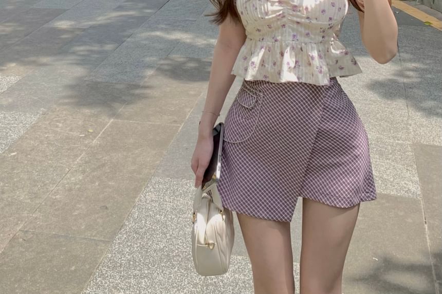 Mini Skirt Cropped Asymmetrical Blouse Pencil High Peplum Rise Plaid / Puff-Sleeve Bow Floral