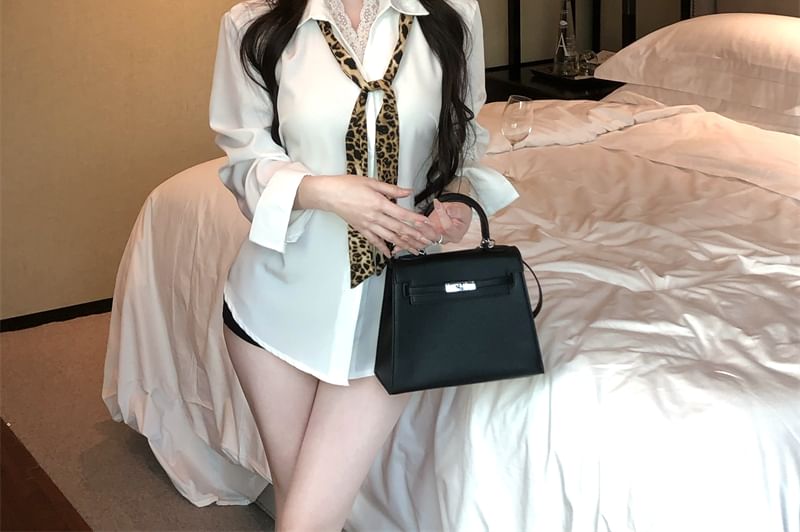 Long Panel Sleeve Lace Collared Plain Shirt