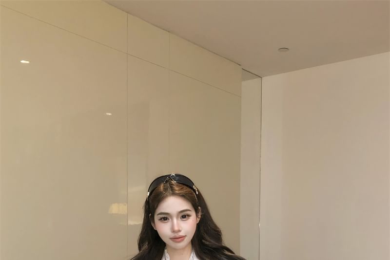 Long Panel Sleeve Lace Collared Plain Shirt