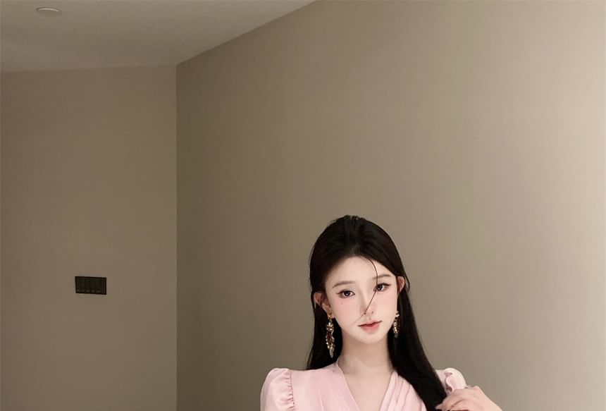 Ruched Rise Plain Blouse Floral Pencil Applique V-Neck High Mini Sleeve Long Crop Skirt /