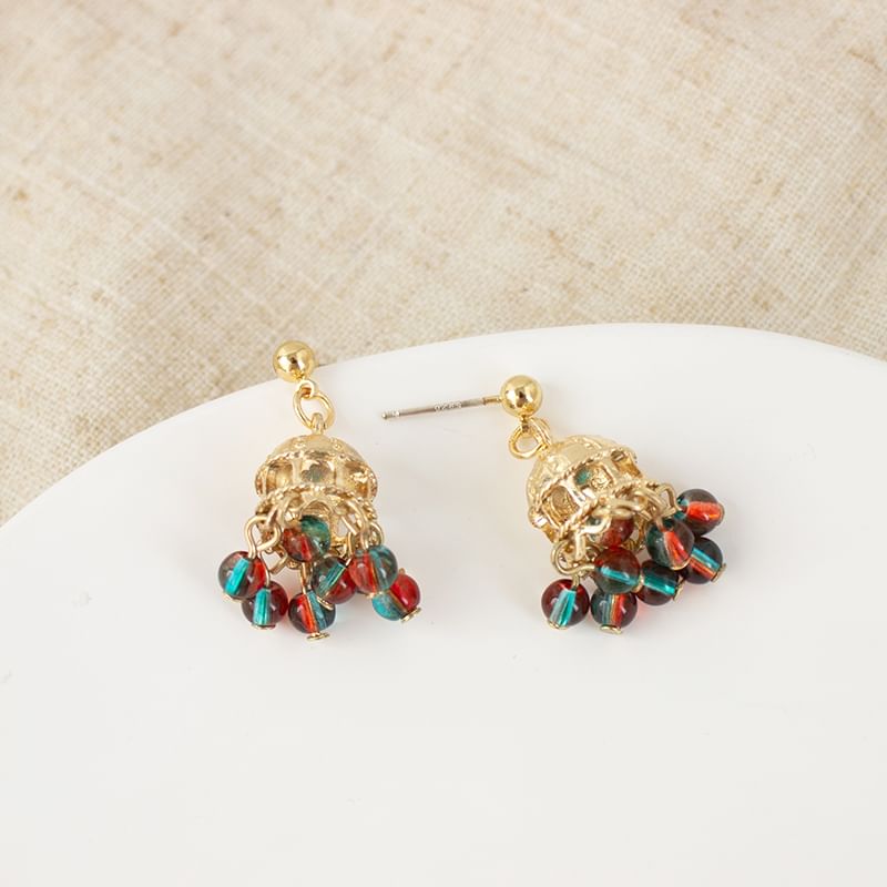 / On Clip Chandelier Earring Beaded