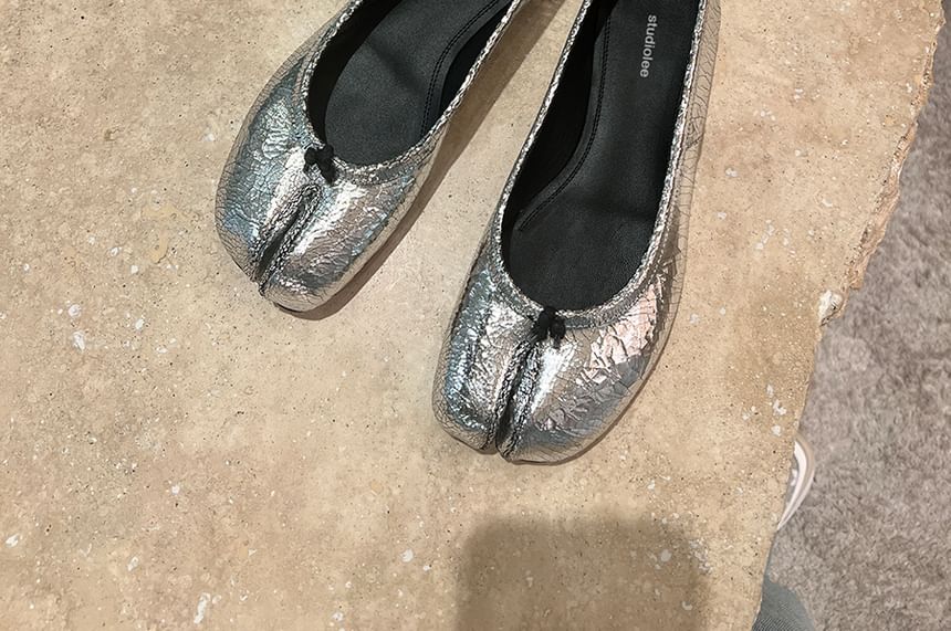 Metallic Toe Split Genuine Flats Leather