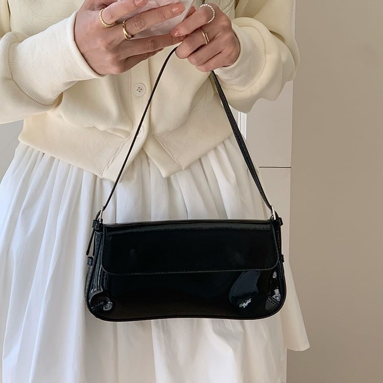 Shoulder Flap Patent Bag