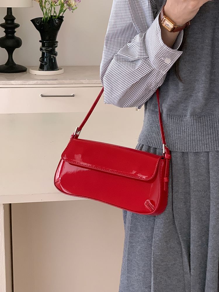 Shoulder Flap Patent Bag
