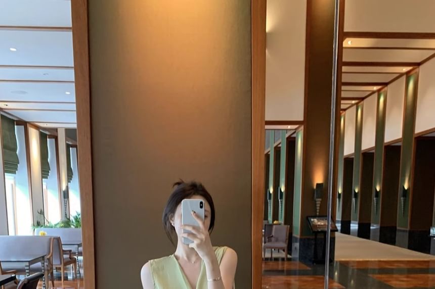 V-Neck Tank Maxi Set: Top Waist A-Line Elastic Plain Skirt Asymmetrical +