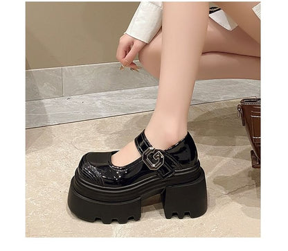 Patent Platform Mary Plain Jane Shoes Leather