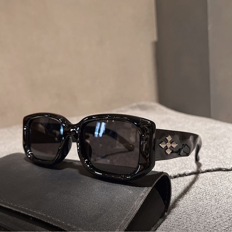 Accent Sunglasses Square Frame Cross