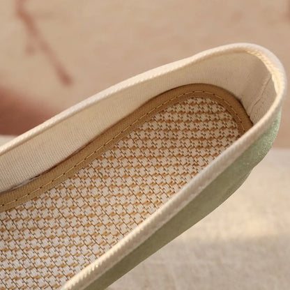 Floral Panel Pumps Embroidered