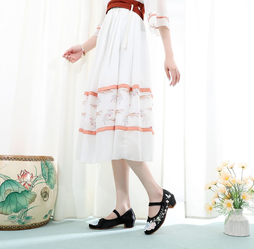 Heel Embroidery Pumps Floral Block