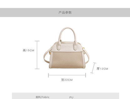 Crossbody Bag Lettering