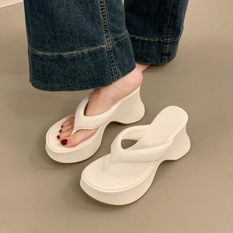 Flops Wedge Flip Heel Platform