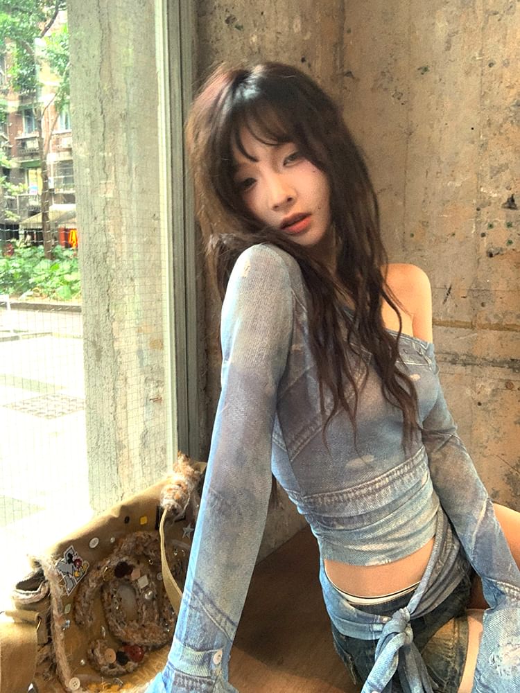 Print Crop Slim Neck Fit Asymmetrical Long-Sleeve Tee