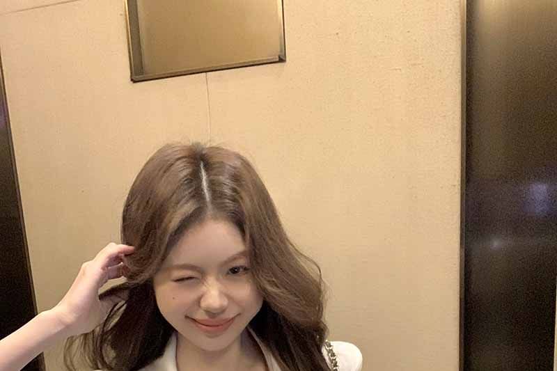 Short-Sleeve Fit Plain Collar Slim Tee