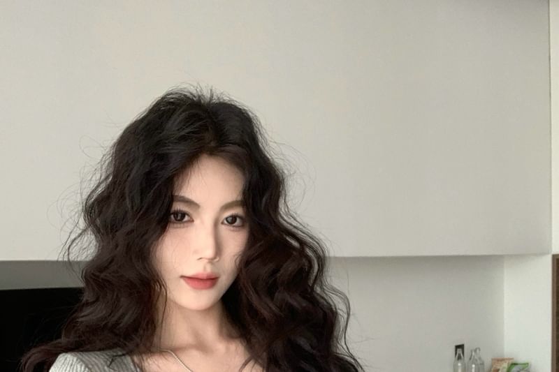 Trim Long-Sleeve Neck Slim Crop Lace Top Fit Scoop Button