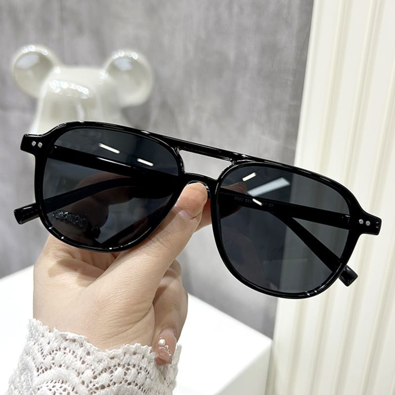 Aviator Plastic Sunglasses