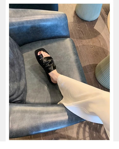 Slide Loop Sandals Flat Toe