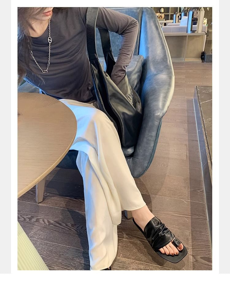 Slide Loop Sandals Flat Toe