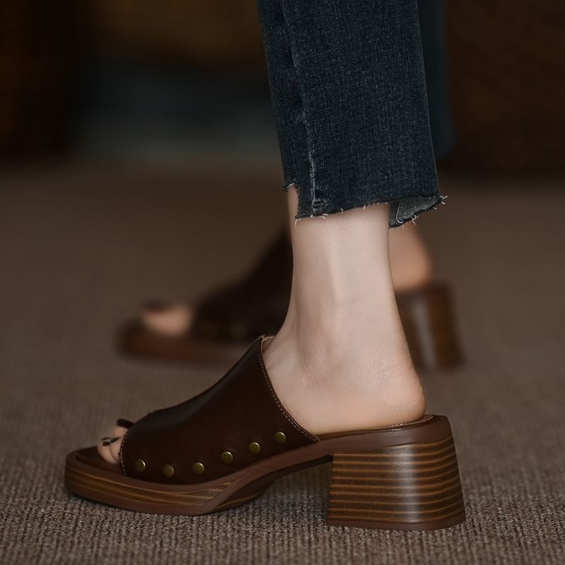 Studded Heel Slide Sandals Chunky