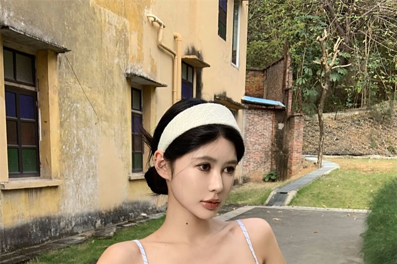 Top Mock Sweetheart Cutout Striped Two-Piece Camisole Skirt A-Line / Maxi Crop High Neckline Waist