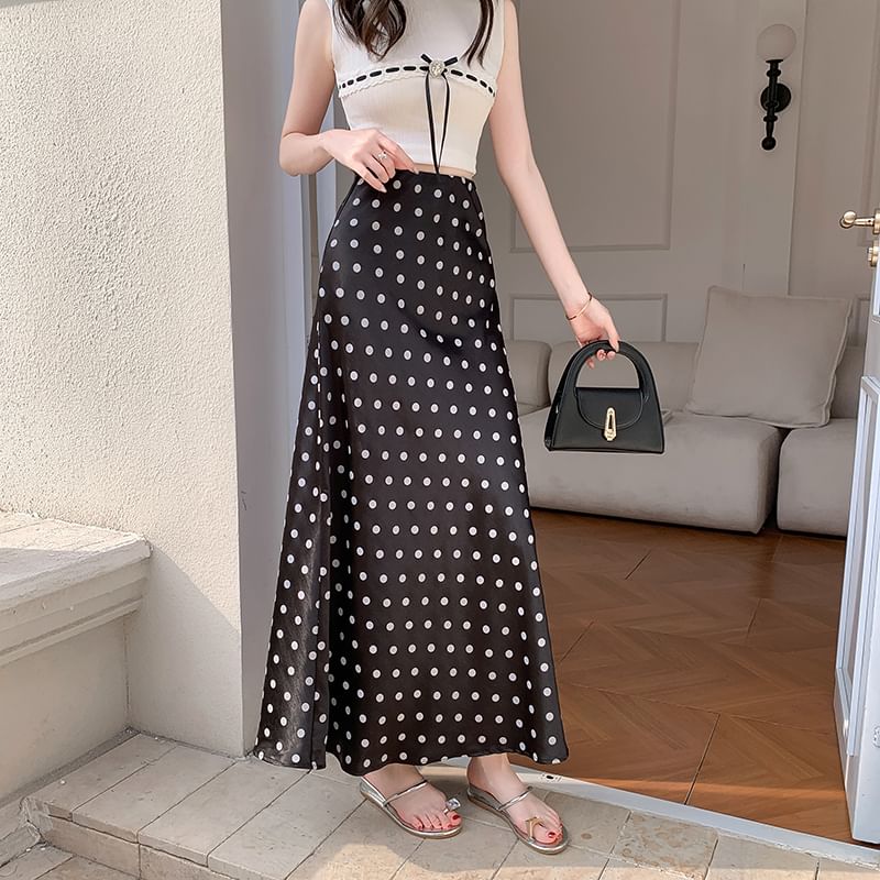 A-Line High Dotted Rise Skirt Maxi