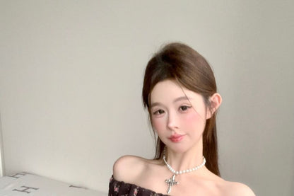 Slim Ruffle Trim Tee Cap-Sleeve Floral Panel Off-Shoulder Fit